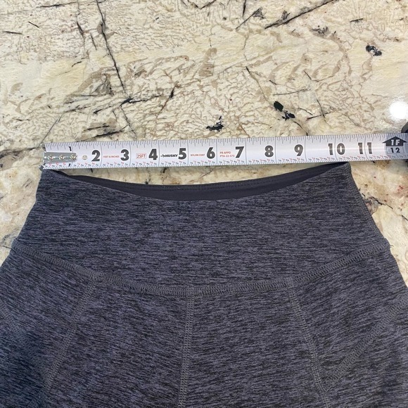 Beyond Yoga Purple/ Grey Leggings with Mesh Size Extra Small - Picture 8 of 9
